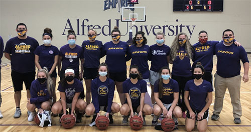 2020-21 Alfred University Women's Baskeball team.